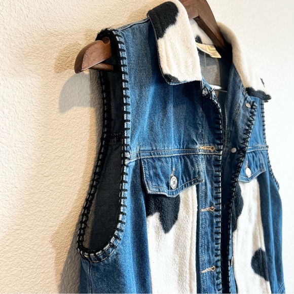 Susan Bristol Denim Vest Cow Fleece Medium Rodeo Westernwear Texas Casual EUC - Picture 2 of 8